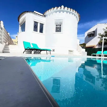 Βίλα Modernized 3 Bed With Pool Lf16 Οριουέλα