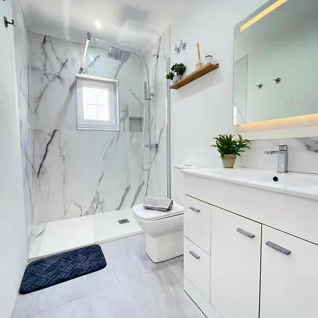 Βίλα Modernized 3 Bed With Pool Lf16