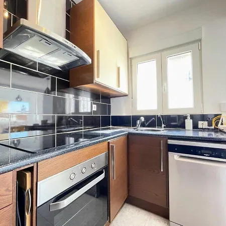 Βίλα Modernized 3 Bed With Pool Lf16 *