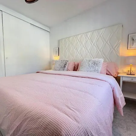 Modernized 3 Bed With Pool Lf16